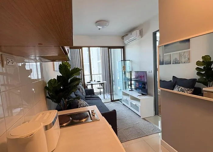 Appartamento Ideo Mix Sukhumvit 103, Right Next To Bts Udomsuk